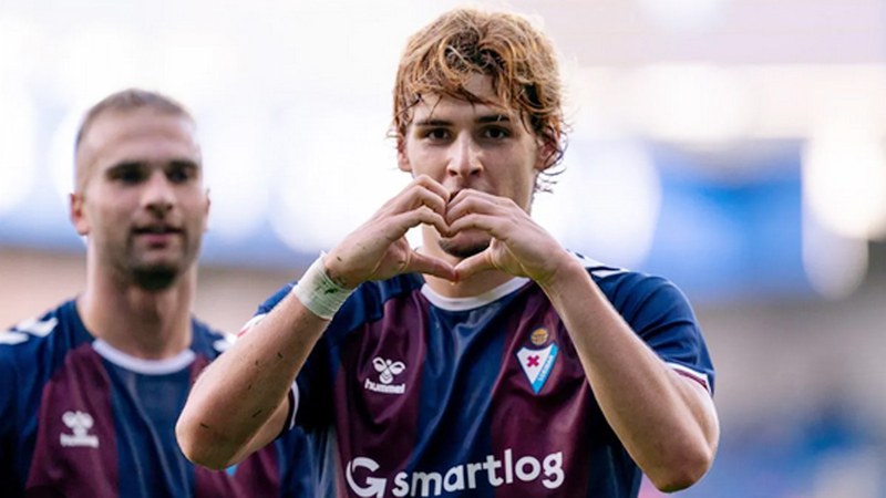 SD Eibarko jokalari batzuk hasi dira taldetik irtetzen