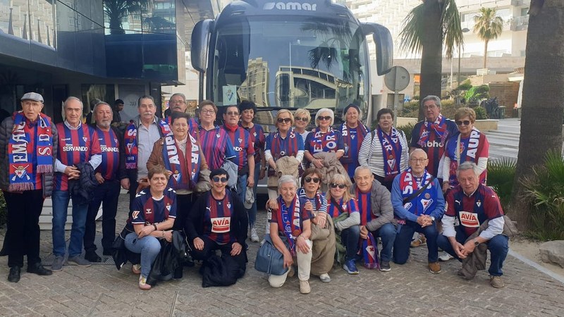 SD Eibarrek hutsean berdindu du Cadizen hainbat zaletu armaginen aurrean