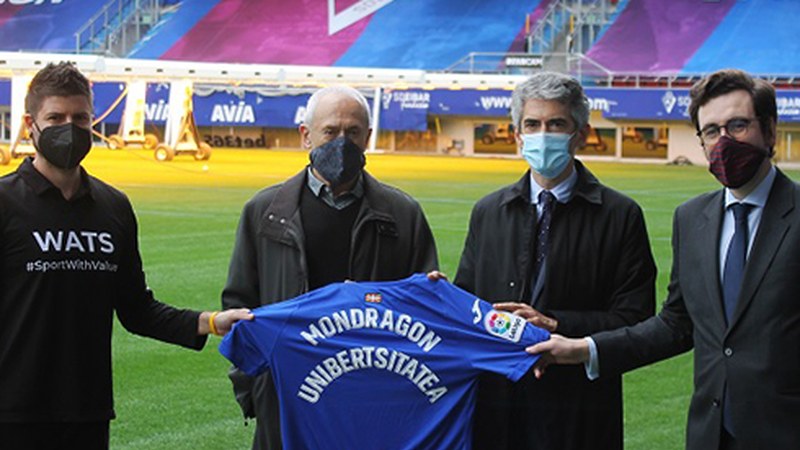 SD Eibarrek, Mondragon Unibertsitateak eta WATS Teamek akordio bat sinatu dute