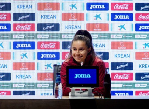 Sheila Elorza: "Ezin dugu huts egin, gure unea da"