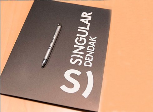 Singular Dendak markaren aurkezpena egingo dute eguenean Portalean