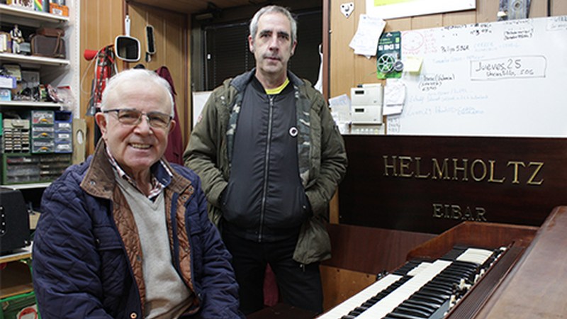 Soinu magikoak herriko asmamenetik