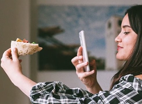 Sortu eta Play, euskerazko youtuber eta streamerrak trebatzeko baliabideak online