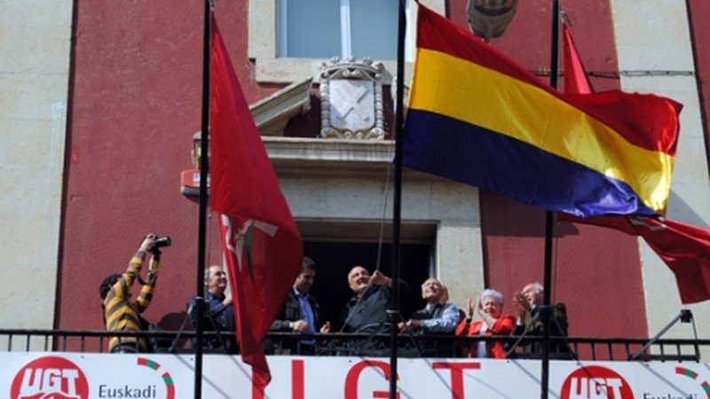 Sozialistek Errepublikaren aldarrikapena gogoratzeko ekitaldia aurreratu dute