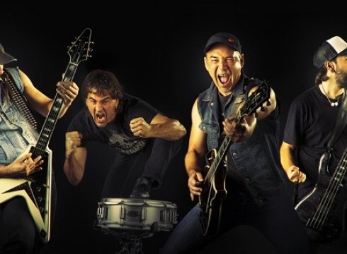 Su Ta Gar bizi-bizirik, gaur gauean Untzagan