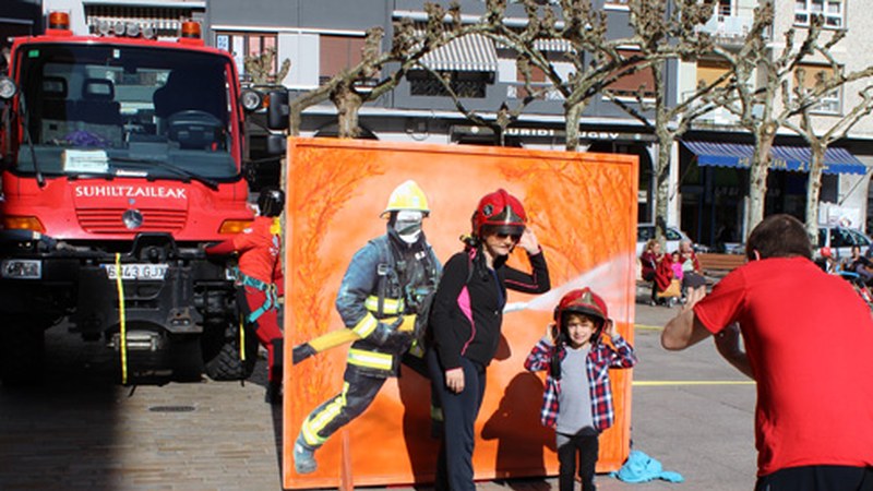 Suhiltzaileen martxa Eibarren sartu da