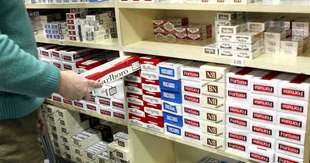 Herriko estanko batean 60.000 euro inguruko balioa duen tabako-kopurua lapurtu dute