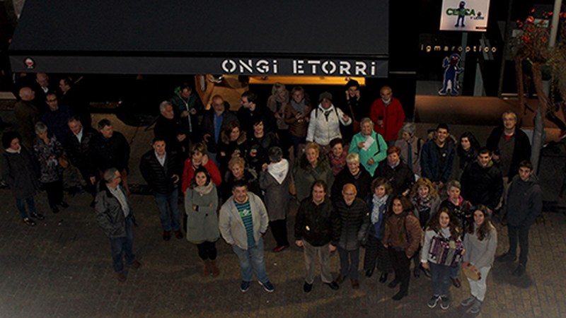 Tabernarik taberna kantu-kalejiran ospatu da Gaztainerre