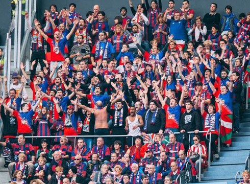 Taldearekin bat egin zuten zaletuen animoekin ere ezinezkoa egin zitzaion Eibar KE-ri kanporaketa gainditzea