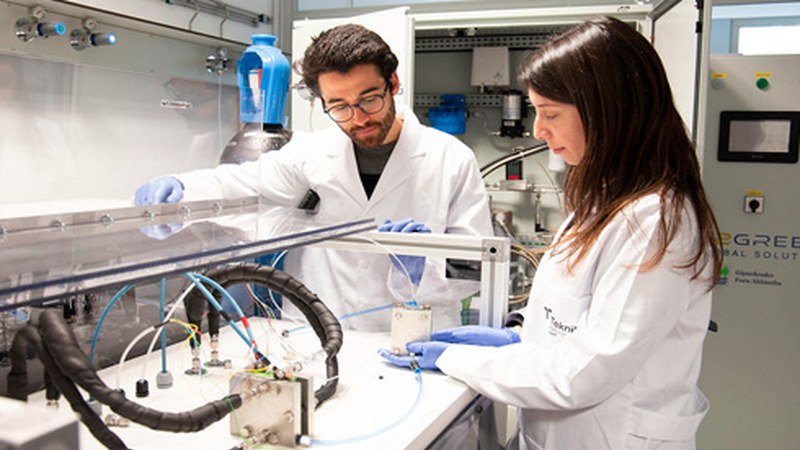 Tekniker-ek H2Greem startup espainiarrarekin lankidetzan dihardu hidrogeno berdearen I+G bizkortzeko