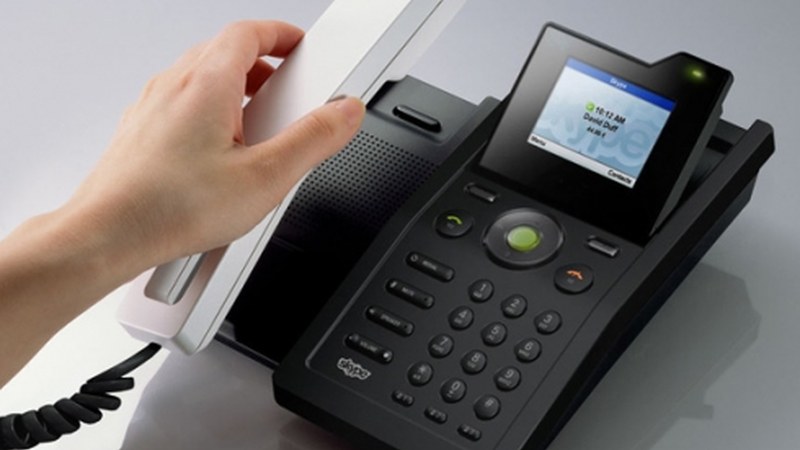 Telefono bidezko iruzurra antzeman dute