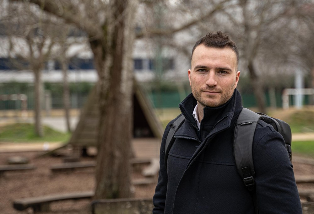 TELMO LAZKANO: “Oso garrantzitsua da azaltzea pantailaren atzean gertatzen dena pantailaren aurrean jarri aurretik”