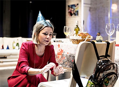 Tentazioa Konpainiak "Ez naiz Dublinen inoiz egon" antzezlana aurkeztuko du bihar Coliseon