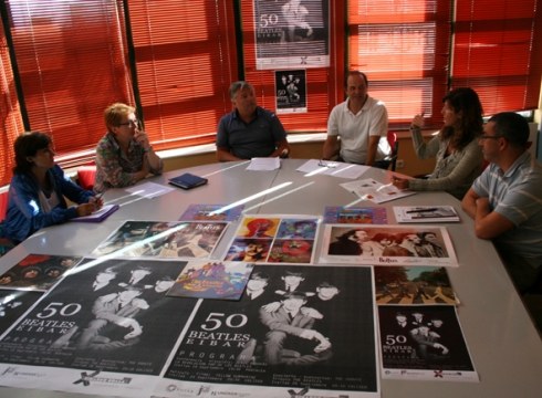 The Beatles taldeari eskainitako hitzaldia, filma eta kontzertua irailean