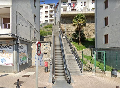 Tiburtzio Anitua kaleko eskailera mekanikoak ez dira erabilgarri egongo hilaren 16ra arte