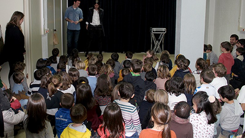 TOR Magoaren ikuskizun arrakastatsua hartu zuen ...eta kitto!-k