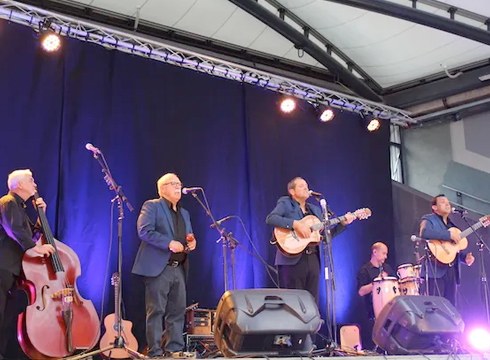 Trío Medianochek kontzertua emango du abenduaren 23an Coliseo antzokian