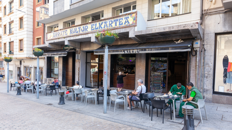 Txente Errekondok nazioarteko egoerari buruzko hitzaldia emango du Eibarren, Sorturen eskutik