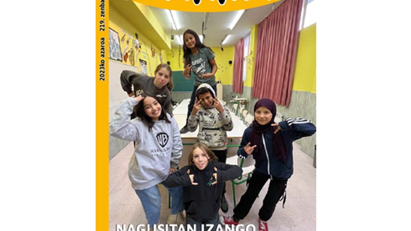 Txikitto! hilbabetekaria banatzen ari dira herriko eskoletan