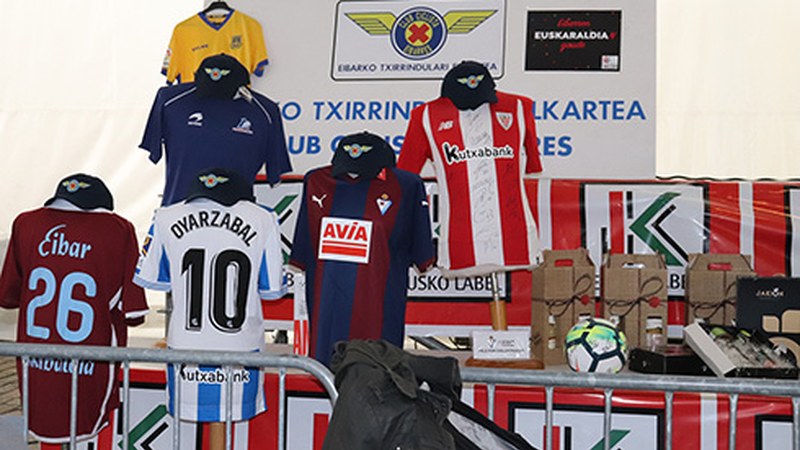 Txistorra Eguneko zozketako sariak gaurtik aurrera jaso daitezke Eibarko Txirrindularien Elkartean