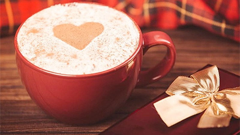 Txokolate-janarekin ospatuko dute San Valentin eguna gaur arratsaldean Untzagako jubilatuek