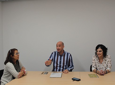 Txontako bizilagunei dirulaguntzen inguruko informazioa emateko bulegoa zabaldu dute