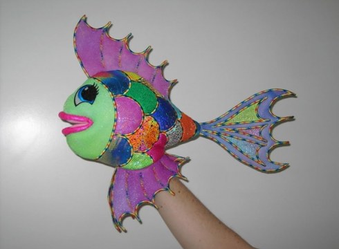 Txotxongiloak eta magia Zapatuetako Tailerretan