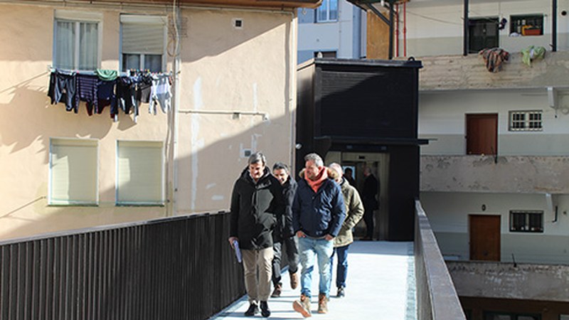 Ubitxa eta San Kristobal arteko lehen igogailu publikoa gaur hasi da martxan