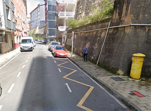 Ubitxa kaleko zati bat itxita egongo da gaurtik aurrera, Urkin horma bat botatzeko