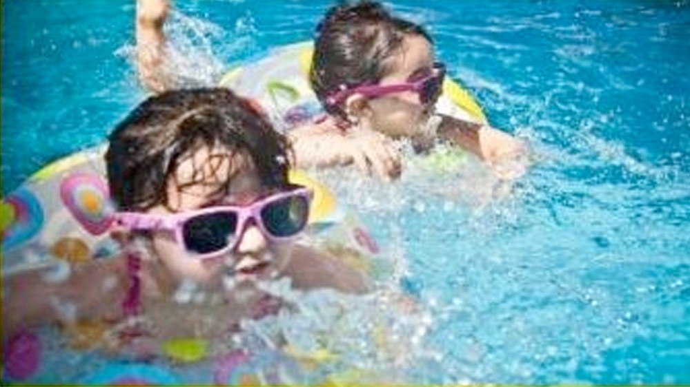 Udako igeriketa ikastaroetan izena emateko epea ireki dute