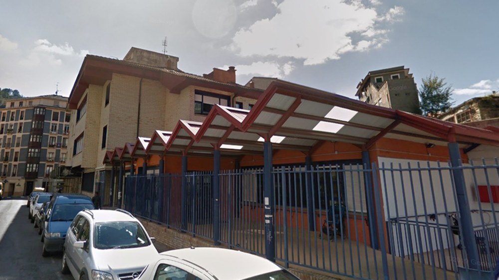 Udalak haurreskoletako plazen eskaera aztertzeko inkesta abiarazi du