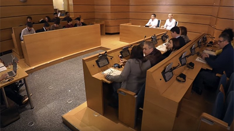 Udalbatzak Etika eta Gobernu Onaren Kodea onartu du