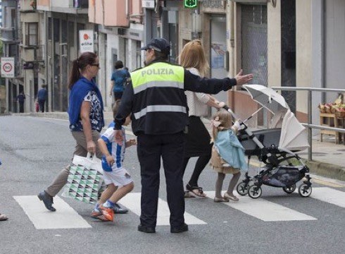 Udaltzainen lan-poltsarako deialdia egin du udalak