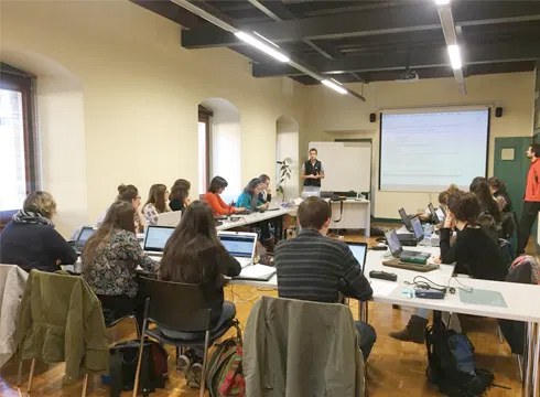 UEUk 13 ikastaro emango ditu neguan eta udaberrian