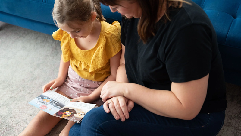 Umeek udako oporrez gozatzeko gida kaleratu dute