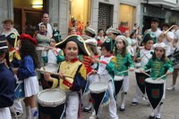 Umeen danborrada Sanjuanak girotzen