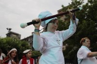 Umeen danborrada Sanjuanak girotzen