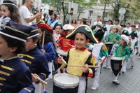Umeen danborrada Sanjuanak girotzen