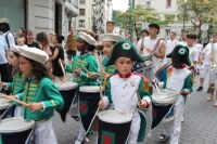 Umeen danborrada Sanjuanak girotzen