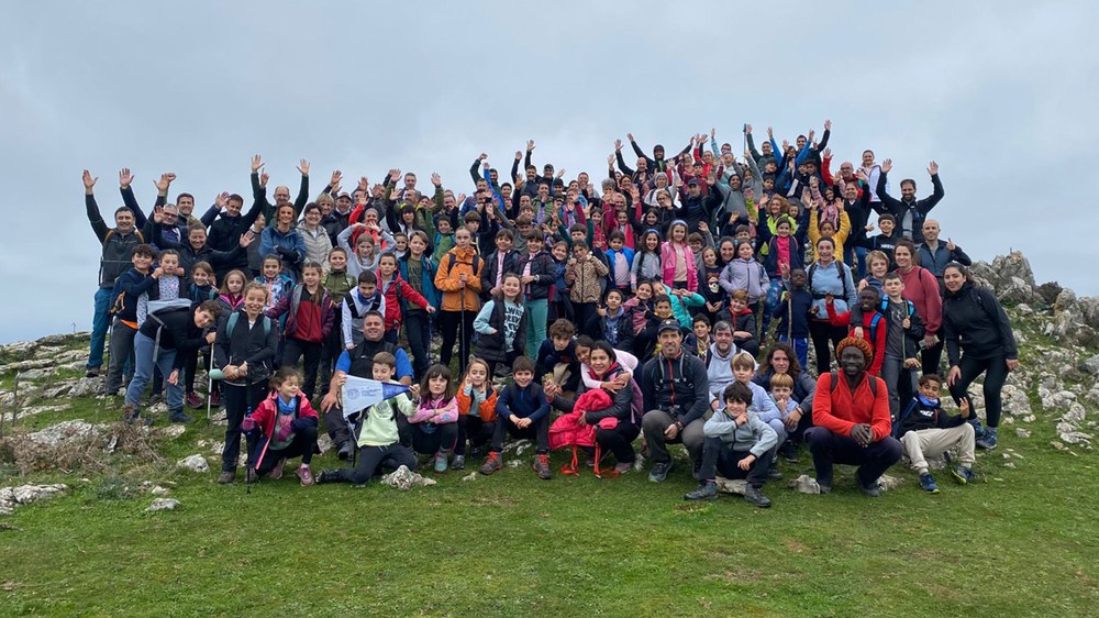 Umeen mendi irteera arrakastatsua izan zen domekakoa