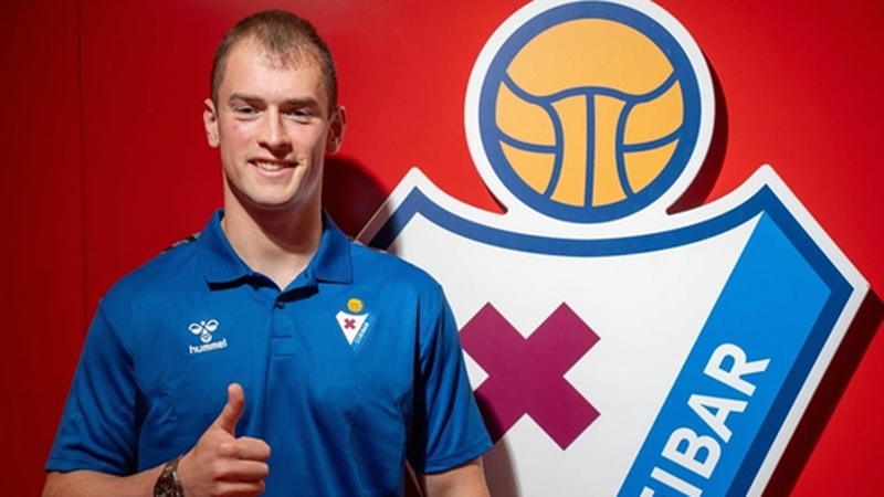 Unai Ayala atezain elgoibartarrak beste denboraldi baterako berritu du kontratua