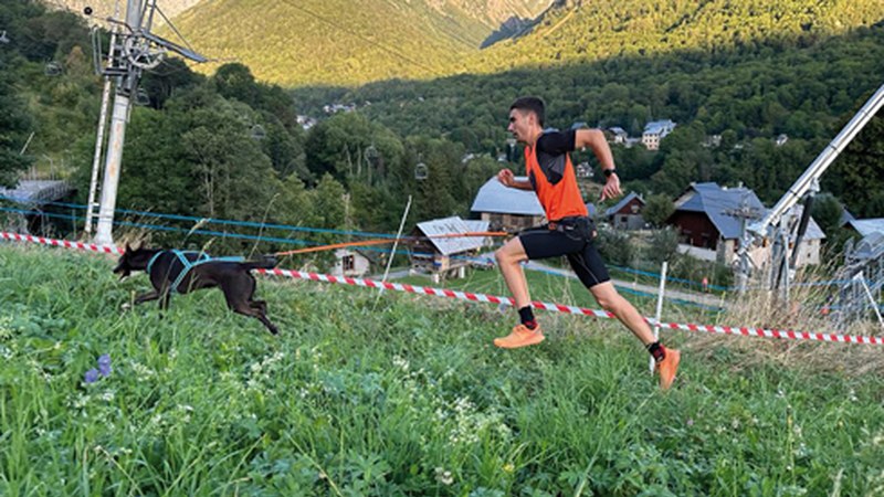 Unai Fernandez bigarren Frantziako Alpeetan, Dunkan eta Suly txakurrekin