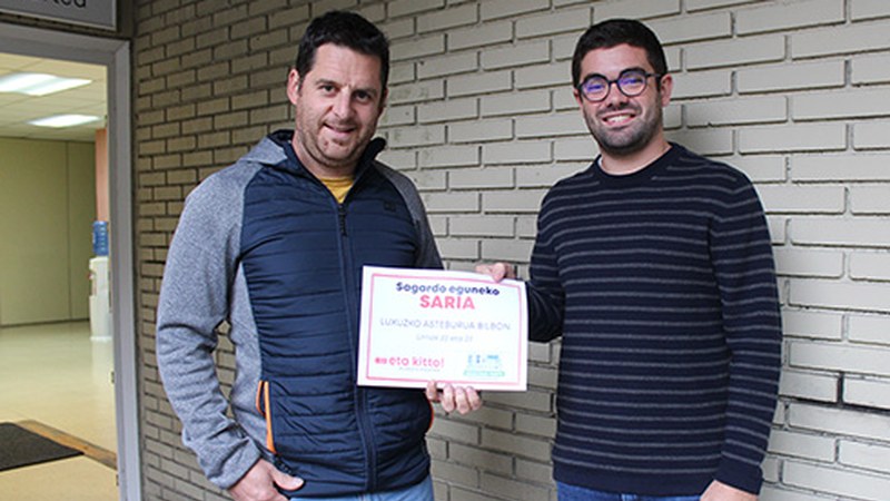 Unai Garinek jaso du Sagardo Eguneko rifaren saria