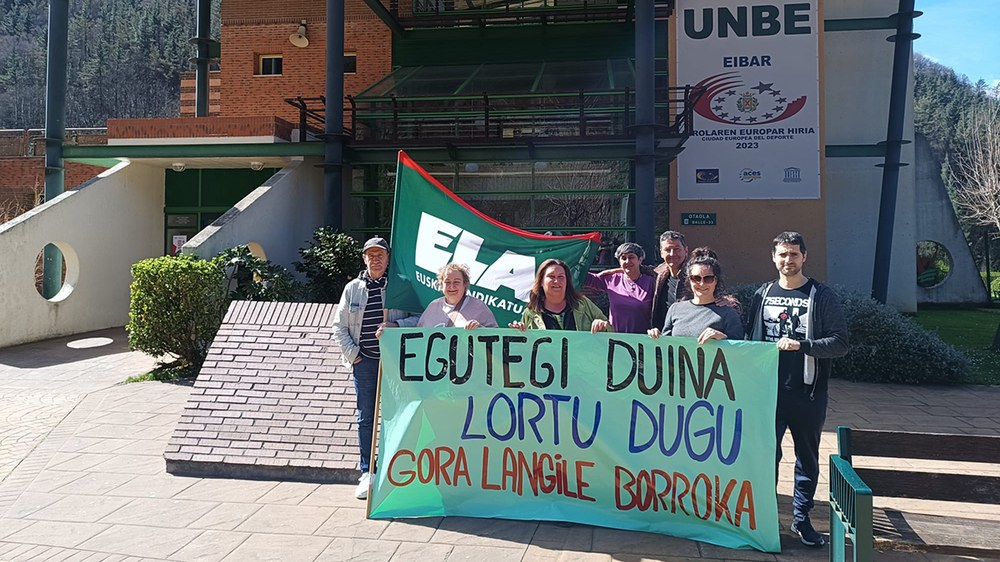 Unbe eta Ipuruako atezainek aldarrikatutako ia eskakizun guztiak biltzen dituen akordioa lortu dute