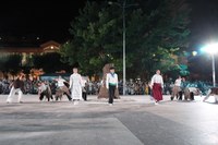 Untzaga, jendez gainezka San Juan suaren inguruan Untzaga, jendez gainezka San Juan suaren inguruan