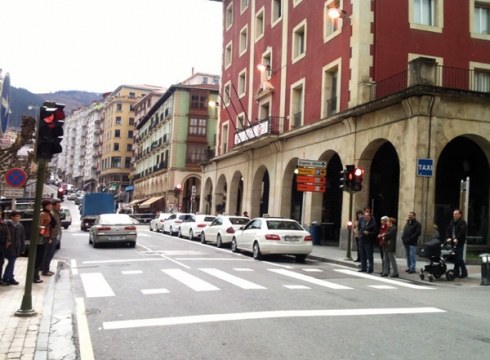 Untzagako lurra konpontzeko beharrek trafiko aldaketak eragin dituzte