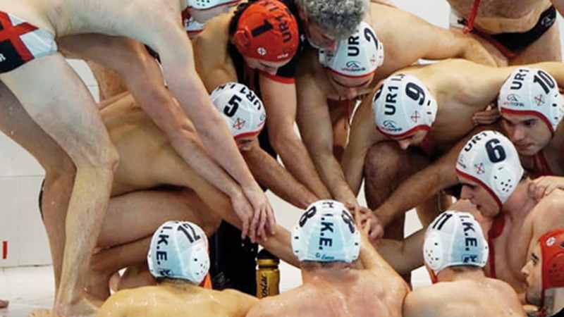 Gaur 19:00etan harrera egingo zaie Urbat waterpolo taldekoei udaletxean