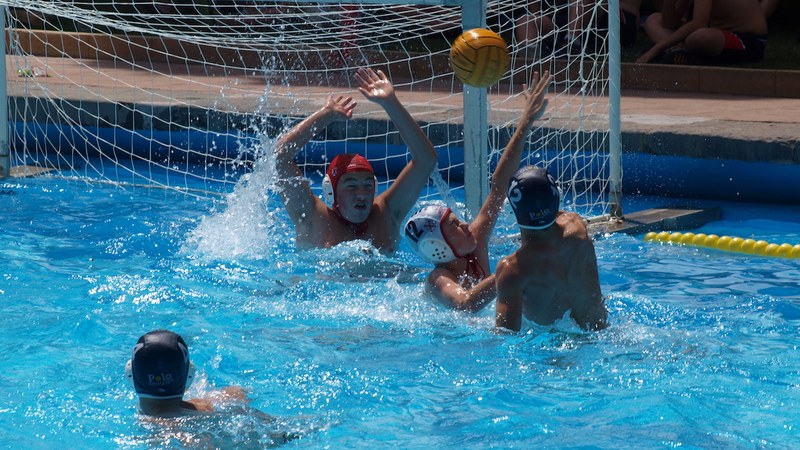Urbat IKE waterpolo taldeak denboraldi berriri ekingo dio