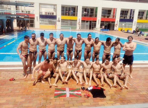 Urbat waterpolo taldeak maila nazionalean jokatuko du hurrengo denboraldian