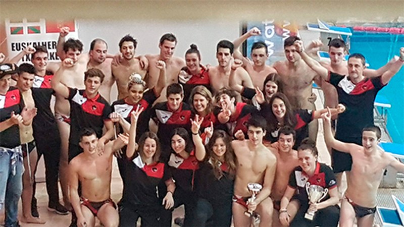 Urbateko gizonezkoak eta emakumezkoak EH Ligako txapeldun eta azpitxapeldun, hurrenez hurren